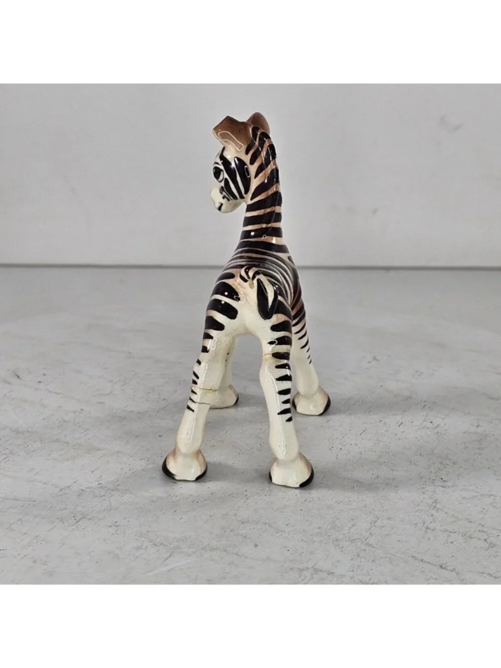Vintage 1950s Hagen Renaker DW Zebra Baby Figurine Monrovia Ceramic *Repaired*